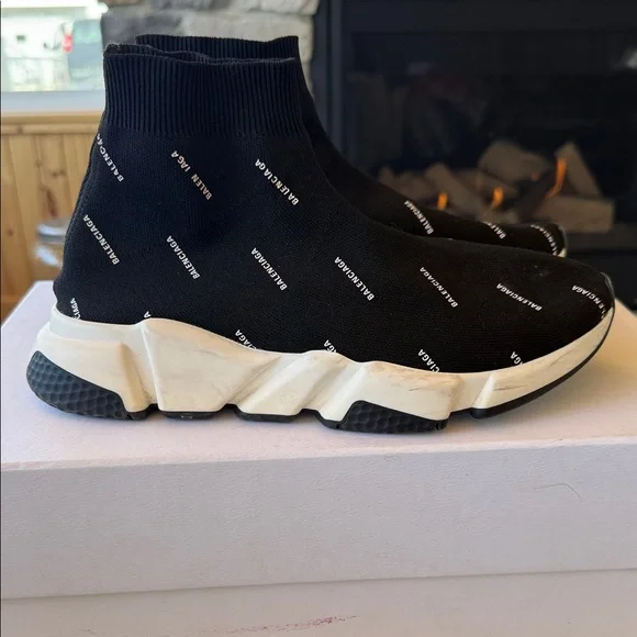 Balenciaga Speed Trainer Black Knit Logo Sock Sneakers with White Sole US size 9 - Picture 2 of 9